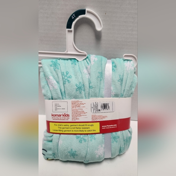 4T Toddler 2pc Snoopy Snuggly Soft Pajama Set Socks Aqua Blue Top Pants New - Picture 6 of 12